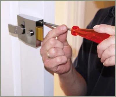 Locksmith Solution Services Buena Park, CA 714-824-4159 - 68-44-11