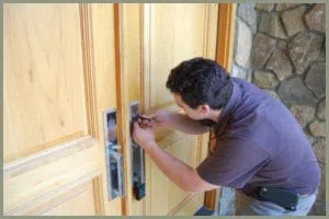 Locksmith Solution Services Buena Park, CA 714-824-4159 - 68-44-4